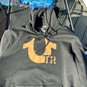 Men’s sweatshirt